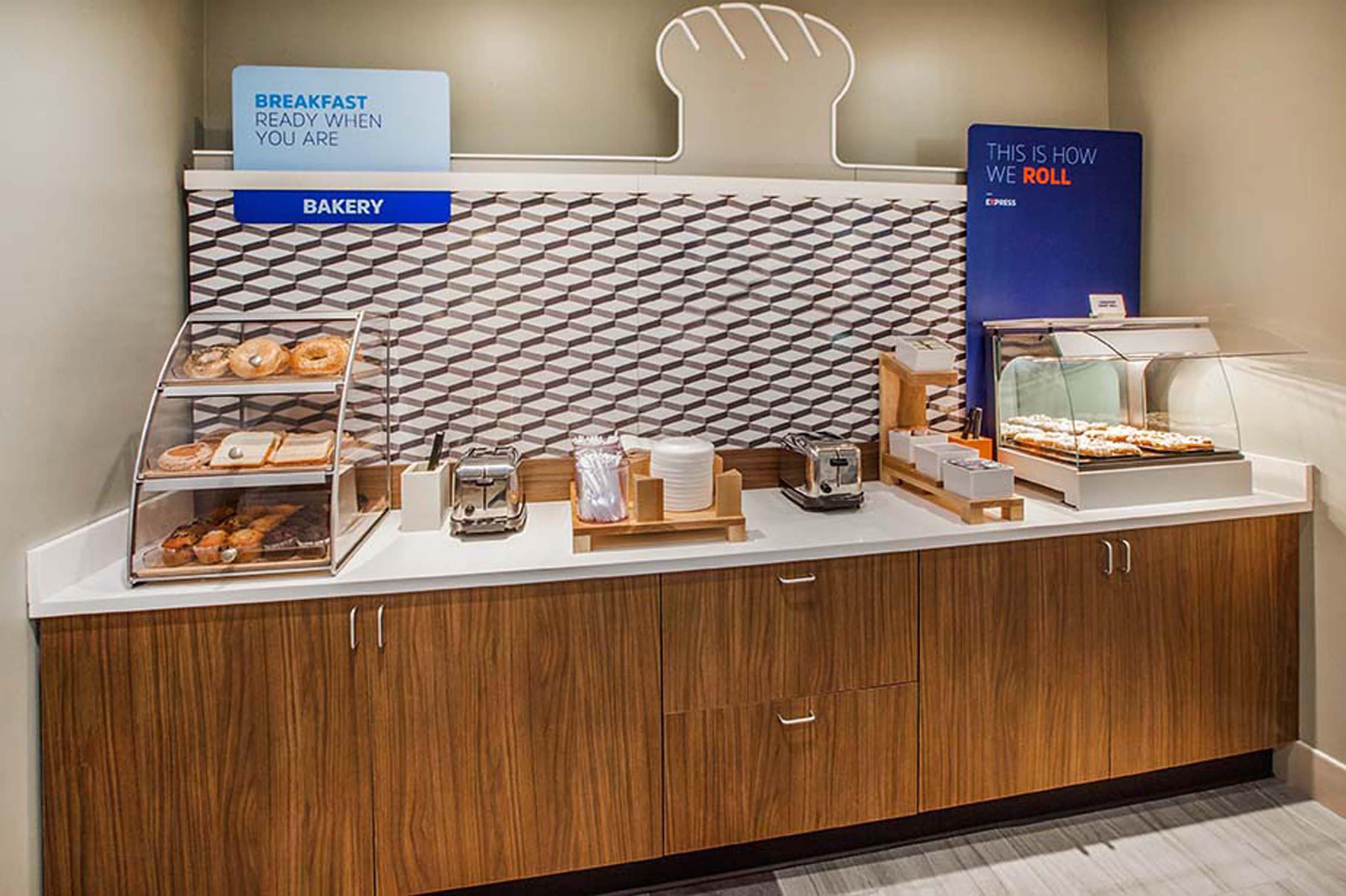 Holiday Inn Express Hotel & Suites St. Louis West-O'Fallon By Ihg Exteriör bild