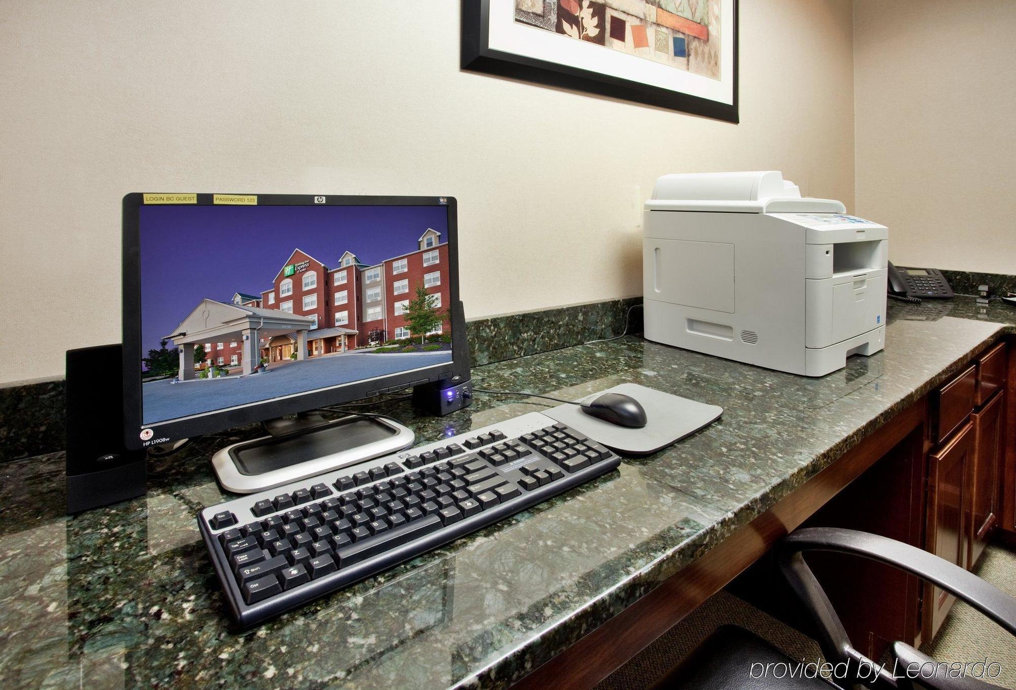 Holiday Inn Express Hotel & Suites St. Louis West-O'Fallon By Ihg Bekvämligheter bild